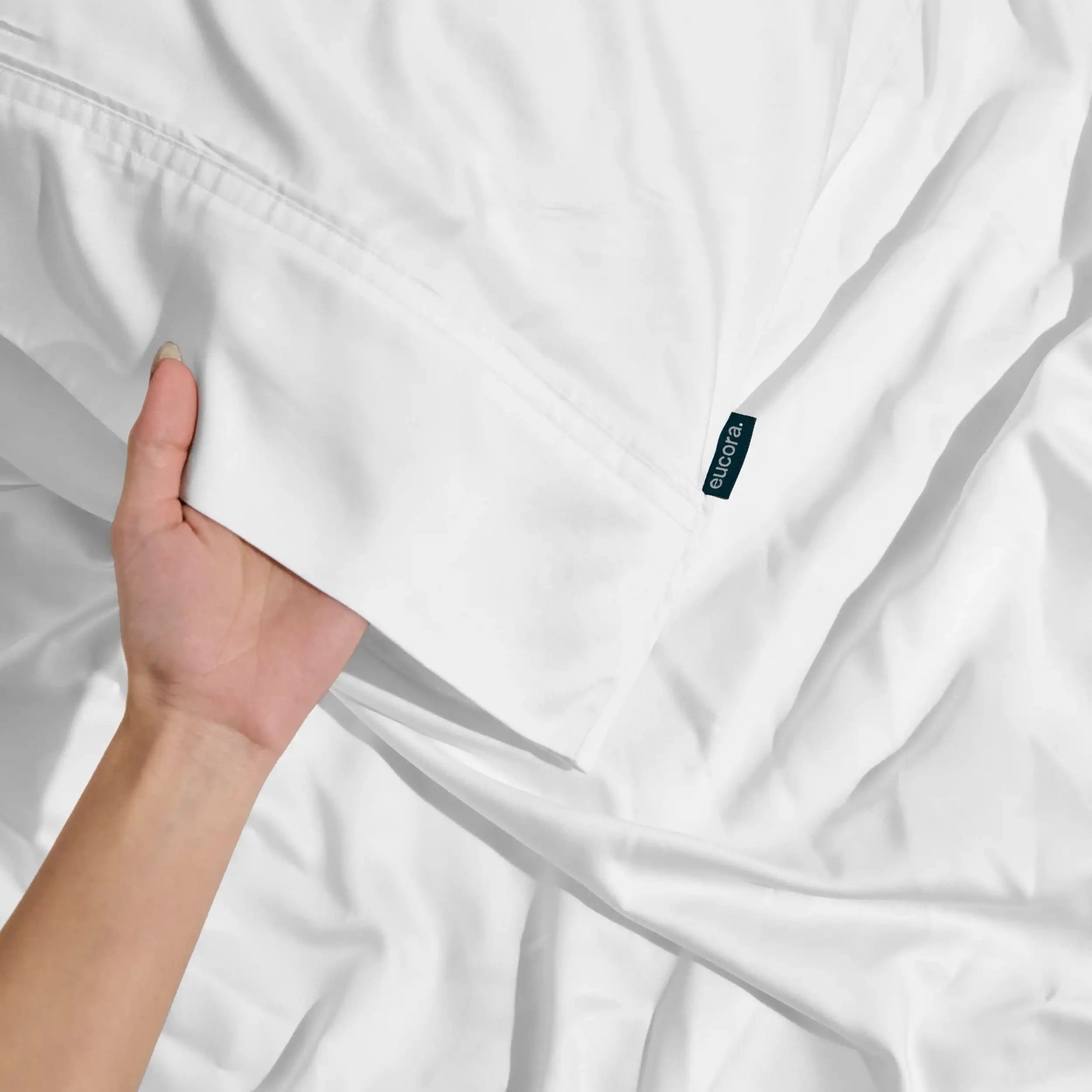 Our black bamboo sheets are more than a colour choice — they’re a statement in comfort. Infused with eucalyptus and woven from breathable bamboo, this fabric feels cool, silky, and ultra-gentle on skin.
For those who like their sleep deep, their style bold, and their bedding effortless.

Wake up in luxury. Wrapped in midnight.